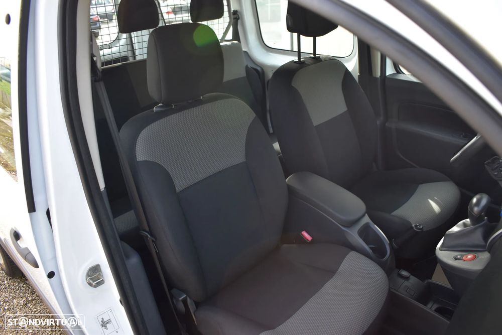 Renault Kangoo E-Tech - 14