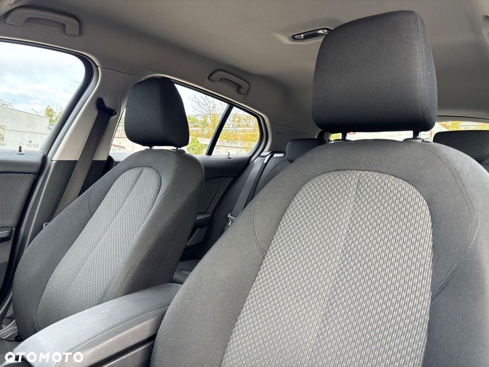 BMW Seria 1 120i Advantage - 14