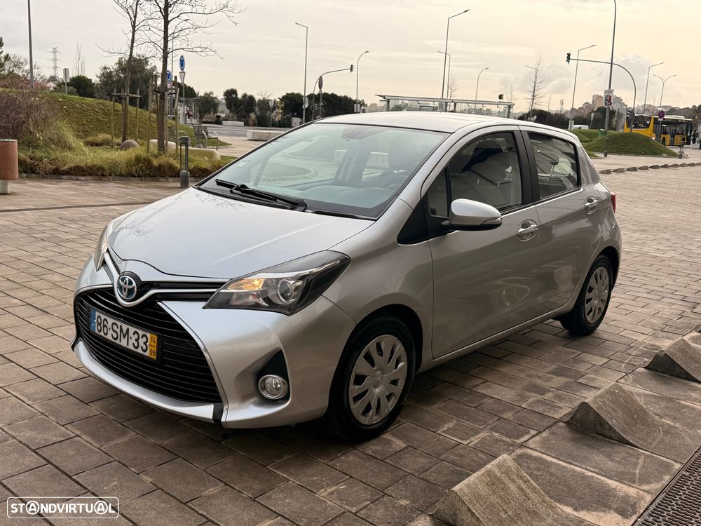 Toyota Yaris 1.5 HSD Active - 9
