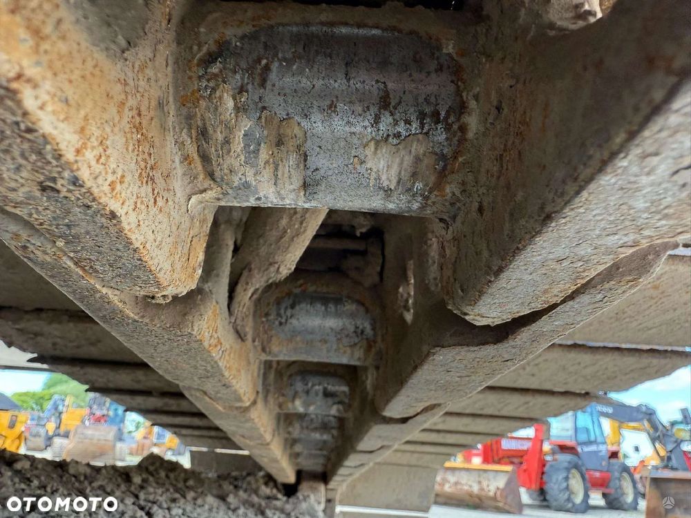 Hyundai HX 140 A L - 23