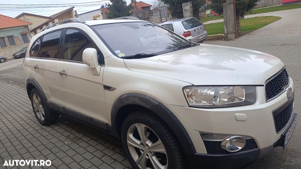 Chevrolet Captiva 2.2 TD AWD LT+ - 3