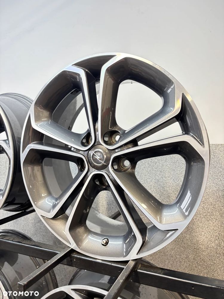 4 Felgi Alu. Opel Corsa D,E, Adam, Meriva B, Vectra C, 17" +TPMS - 12