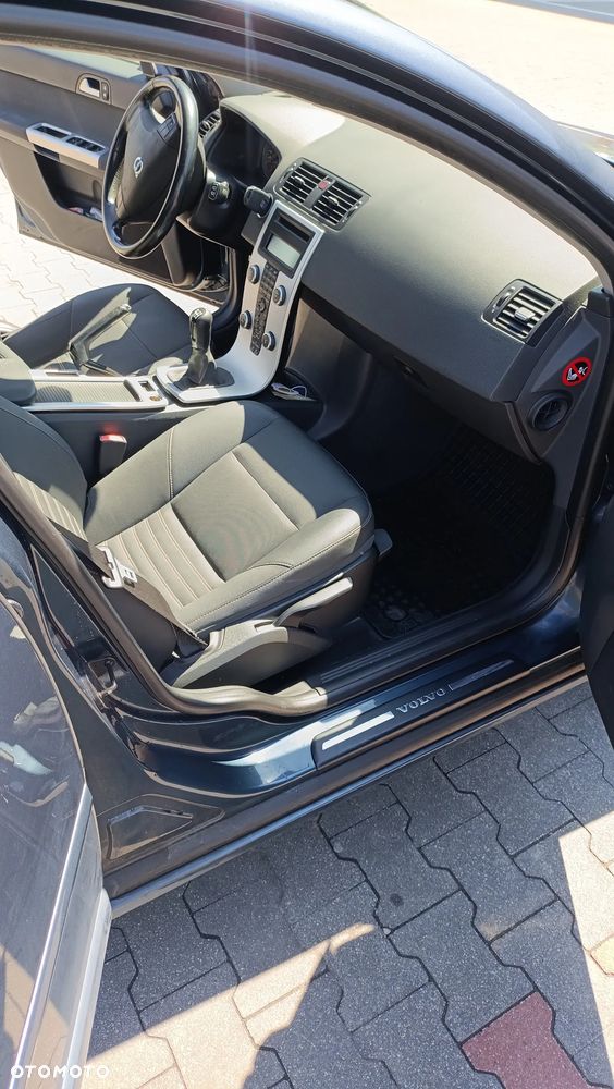 Volvo V50 2.0D - 10