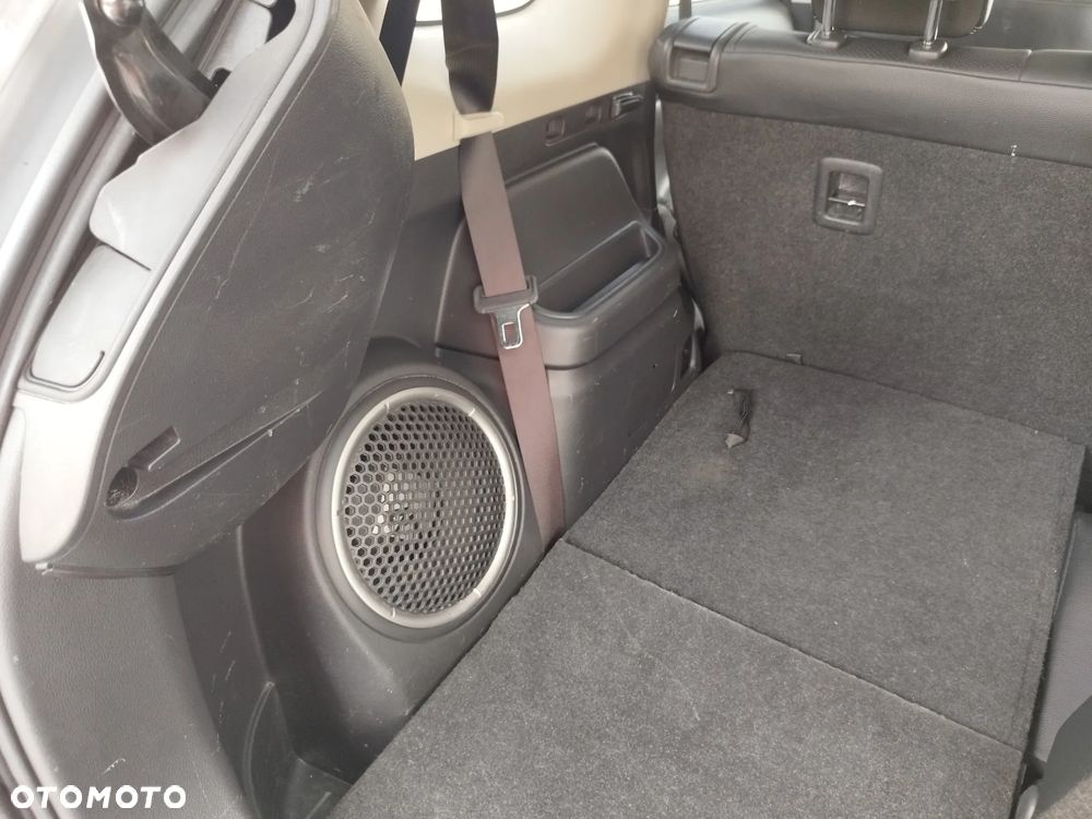 Mitsubishi Outlander 2.0 4WD CVT Diamant Edition+ - 24