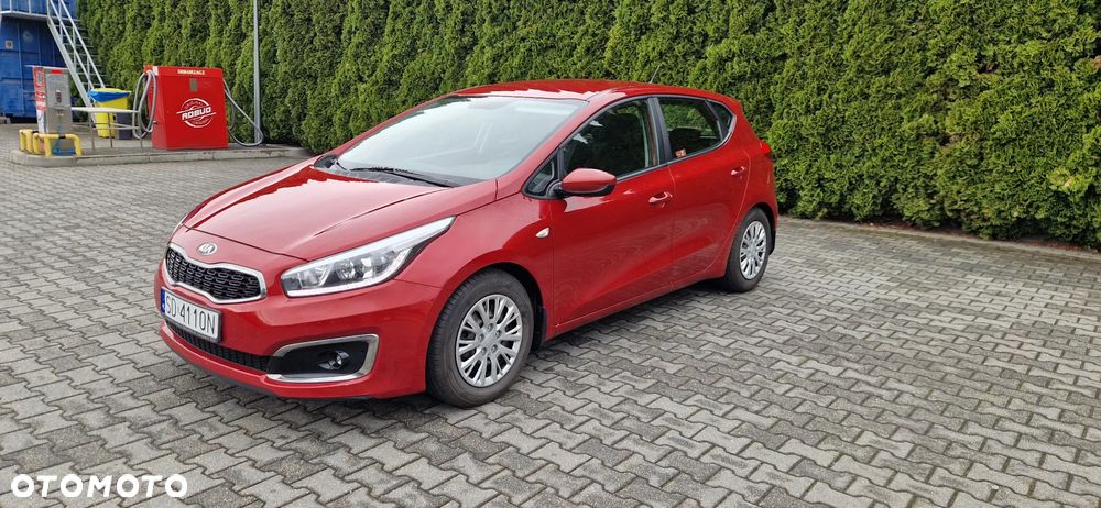 Kia Ceed 1.6 GDI L Business Line - 2