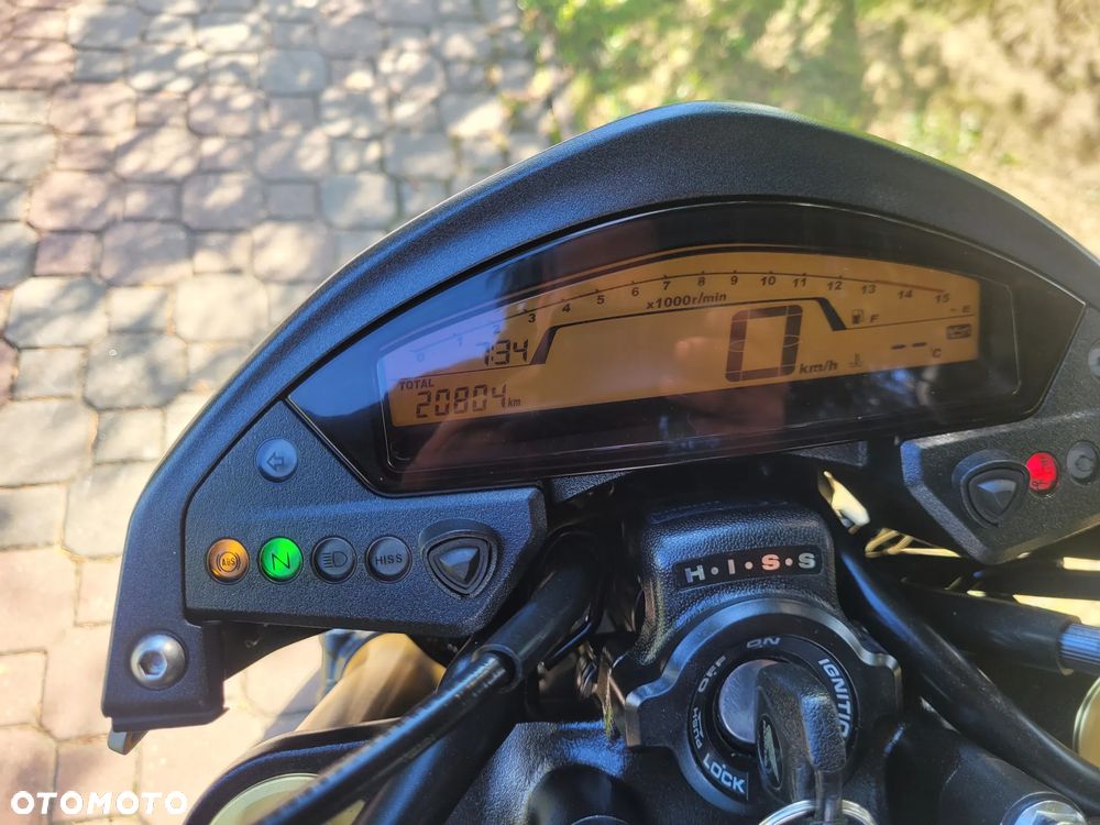 Honda Hornet - 35