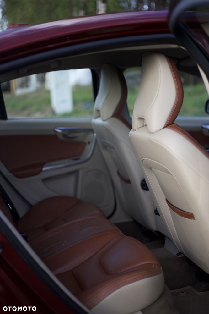 Volvo S60 - 15