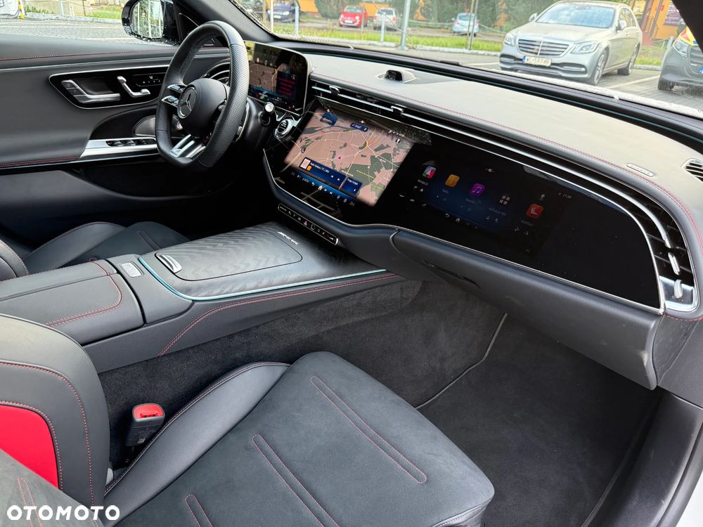 Mercedes-Benz Klasa E AMG 53 PHEV 4Matic+ 9G-Tronic TCT - 19