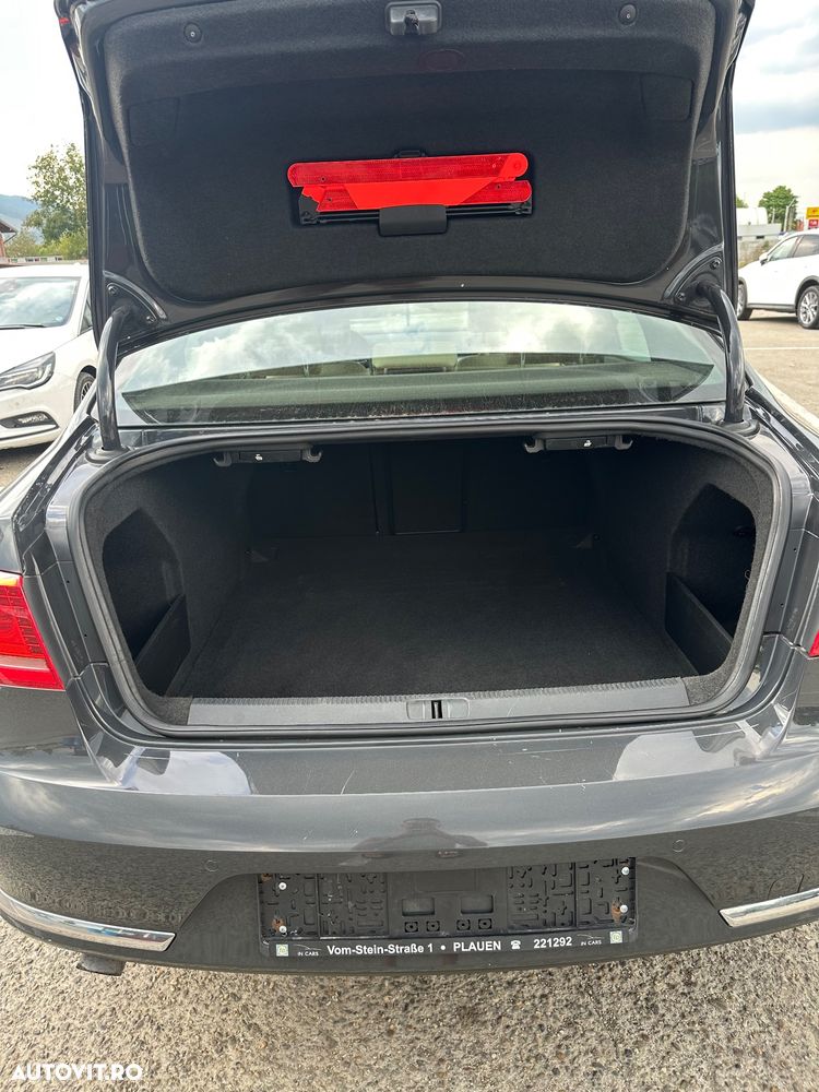 Volkswagen Passat 1.4 TSI Highline - 9
