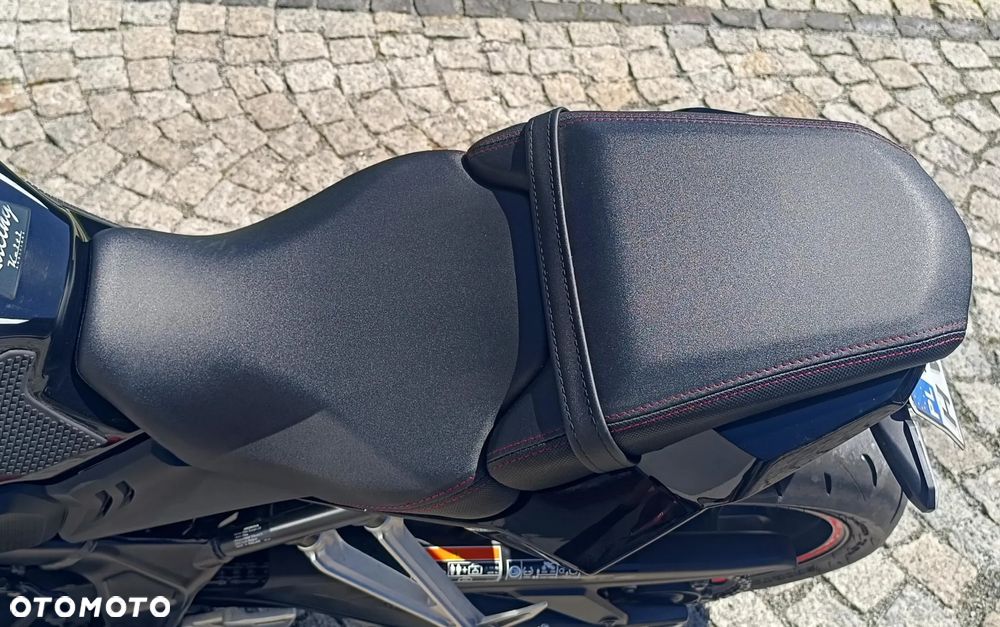 Honda CBR - 19