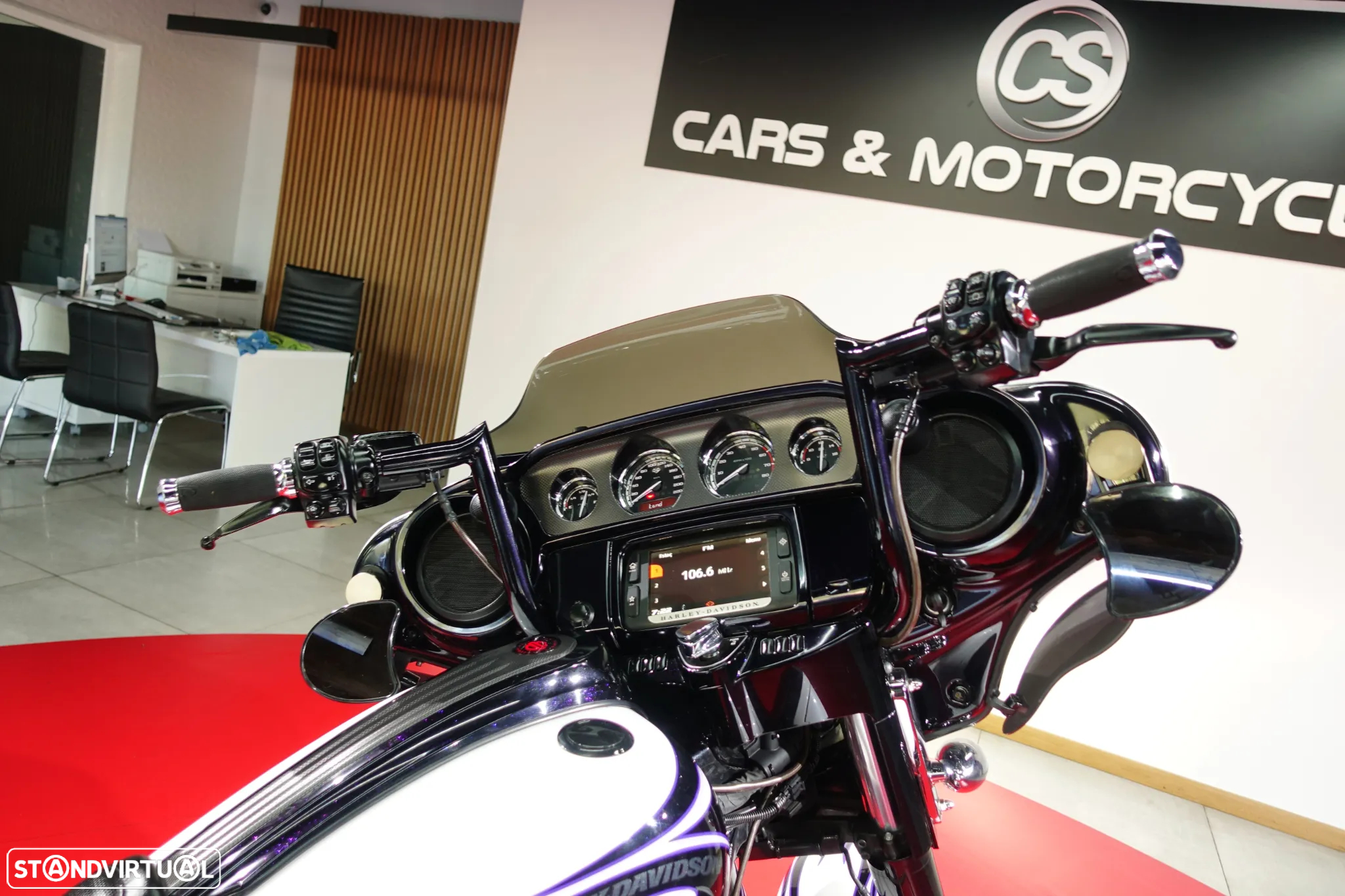 Harley-Davidson Street Glide Cvo 117ci Screaming Eagle - 23