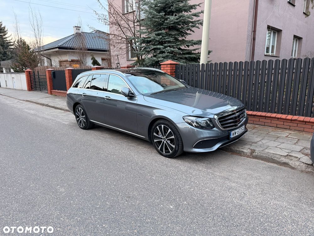 Mercedes-Benz Klasa E 300 de Exclusive - 12