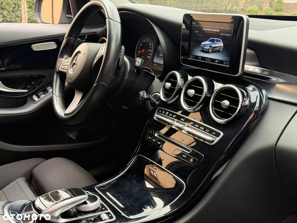 Mercedes-Benz Klasa C 200 7G-TRONIC Avantgarde - 23