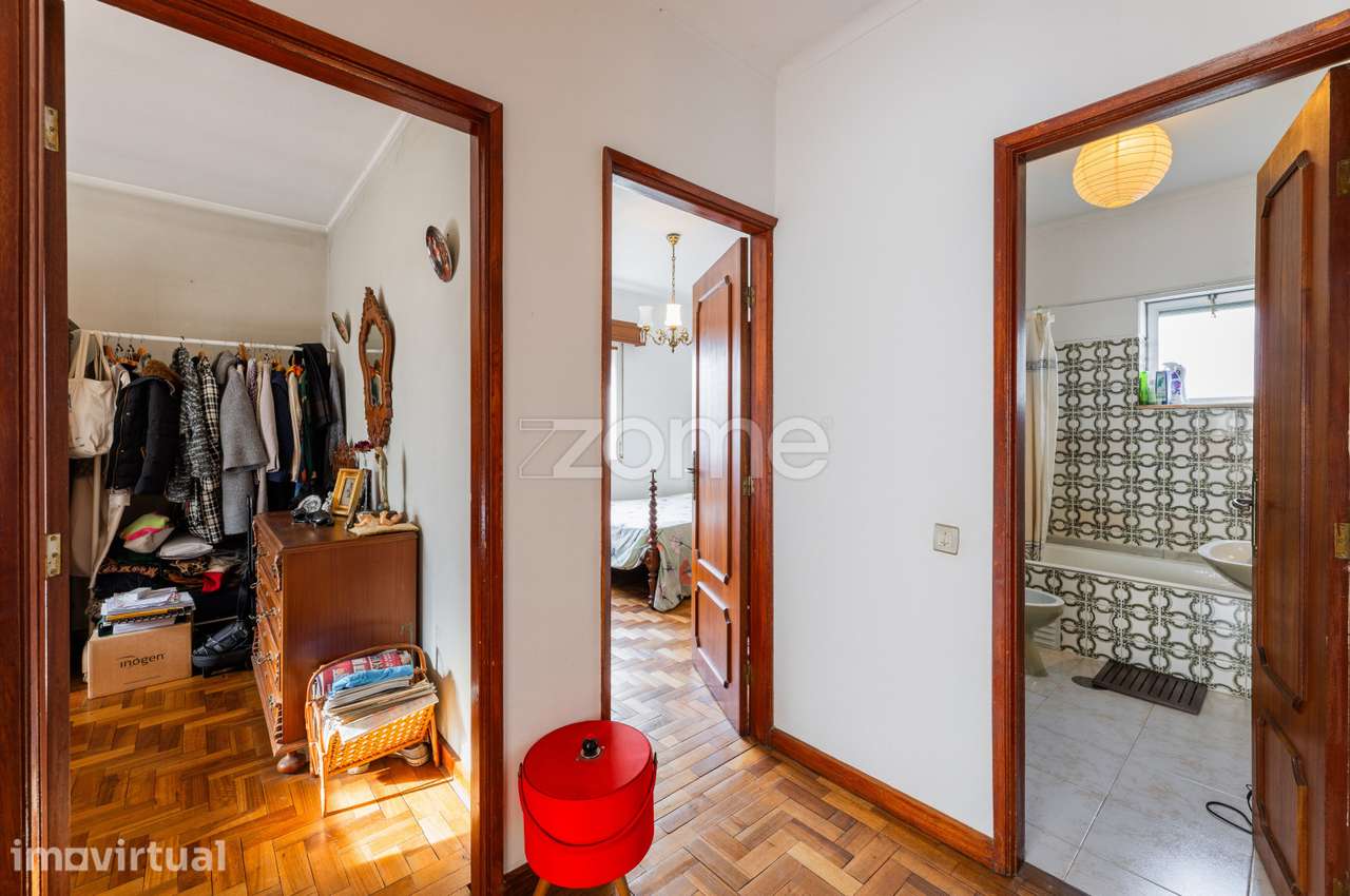 Moradia Exclusiva com Lote de 780 m² no Centro de Braga - Grande imagem: 2/42