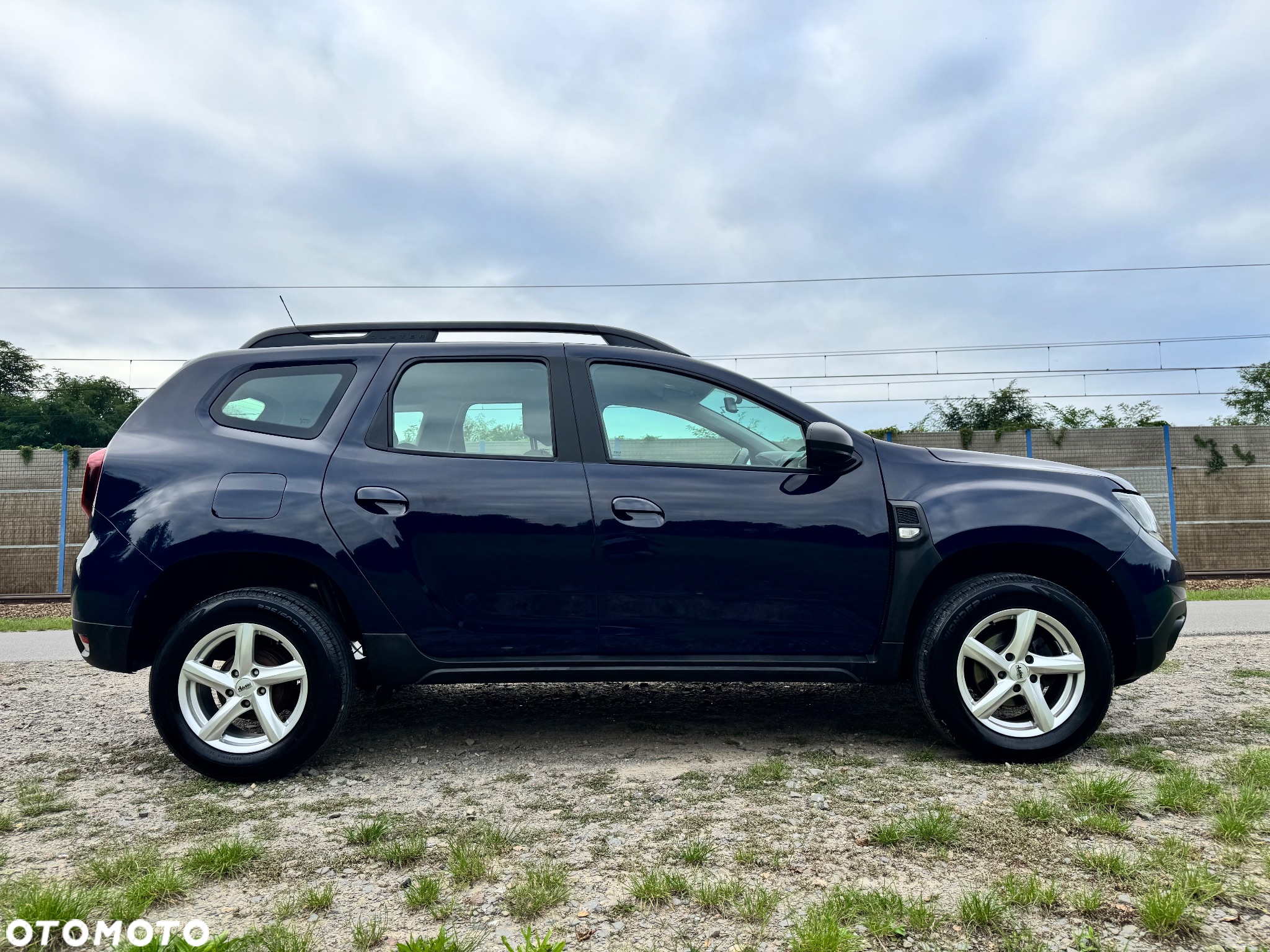 Dacia Duster 1.6 SCe Comfort - 21