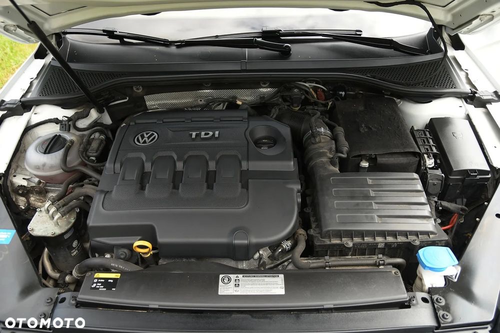 Volkswagen Passat - 40