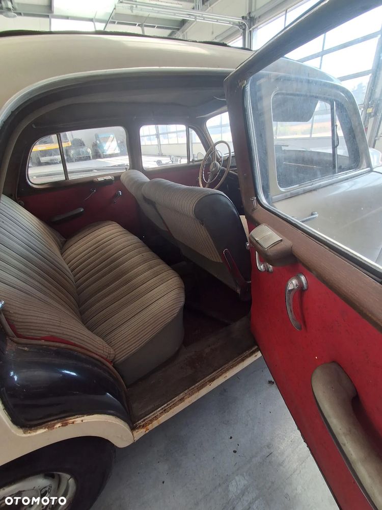 Mercedes-Benz Inny - 9