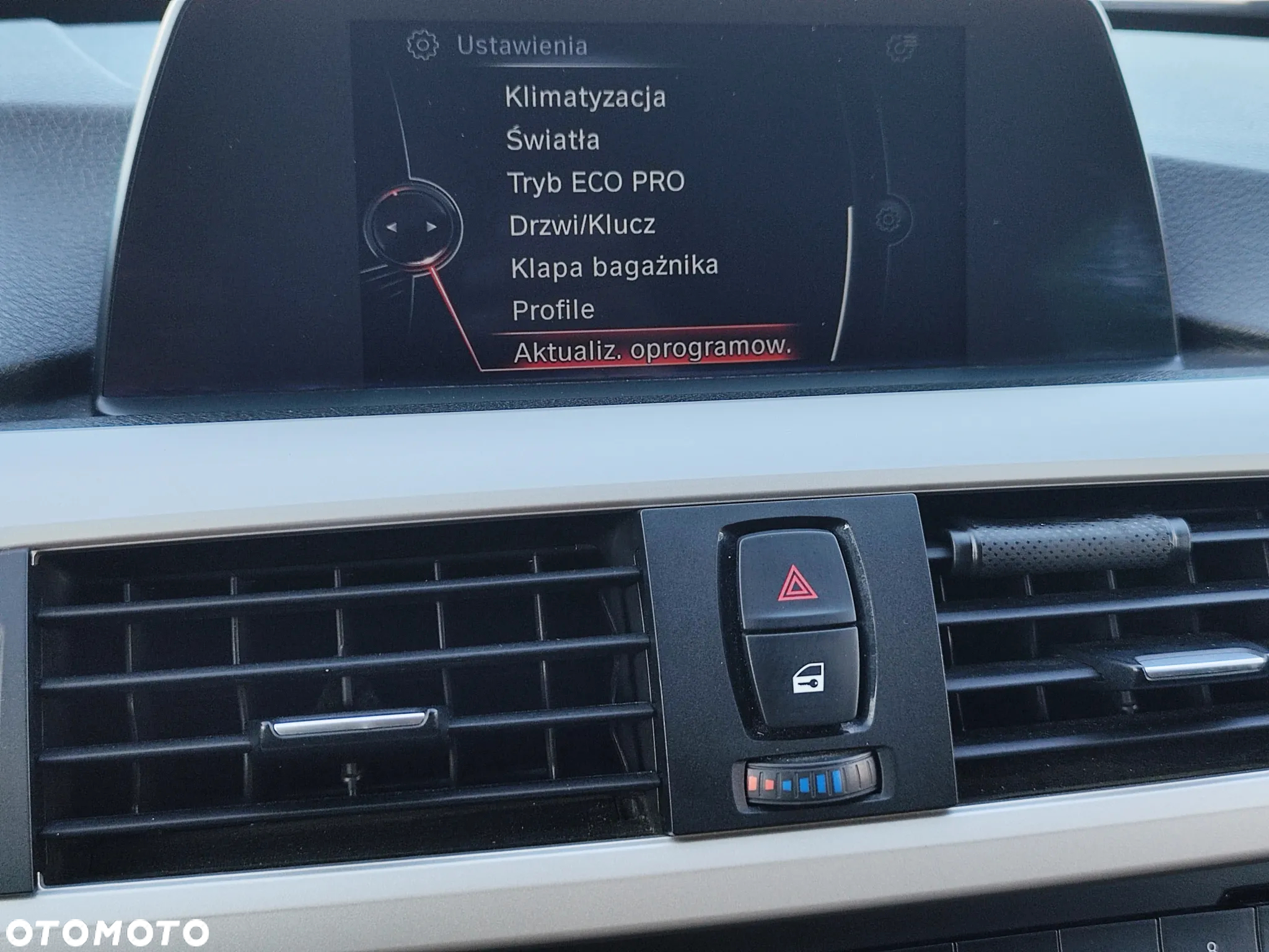 BMW Seria 3 318d Touring - 20