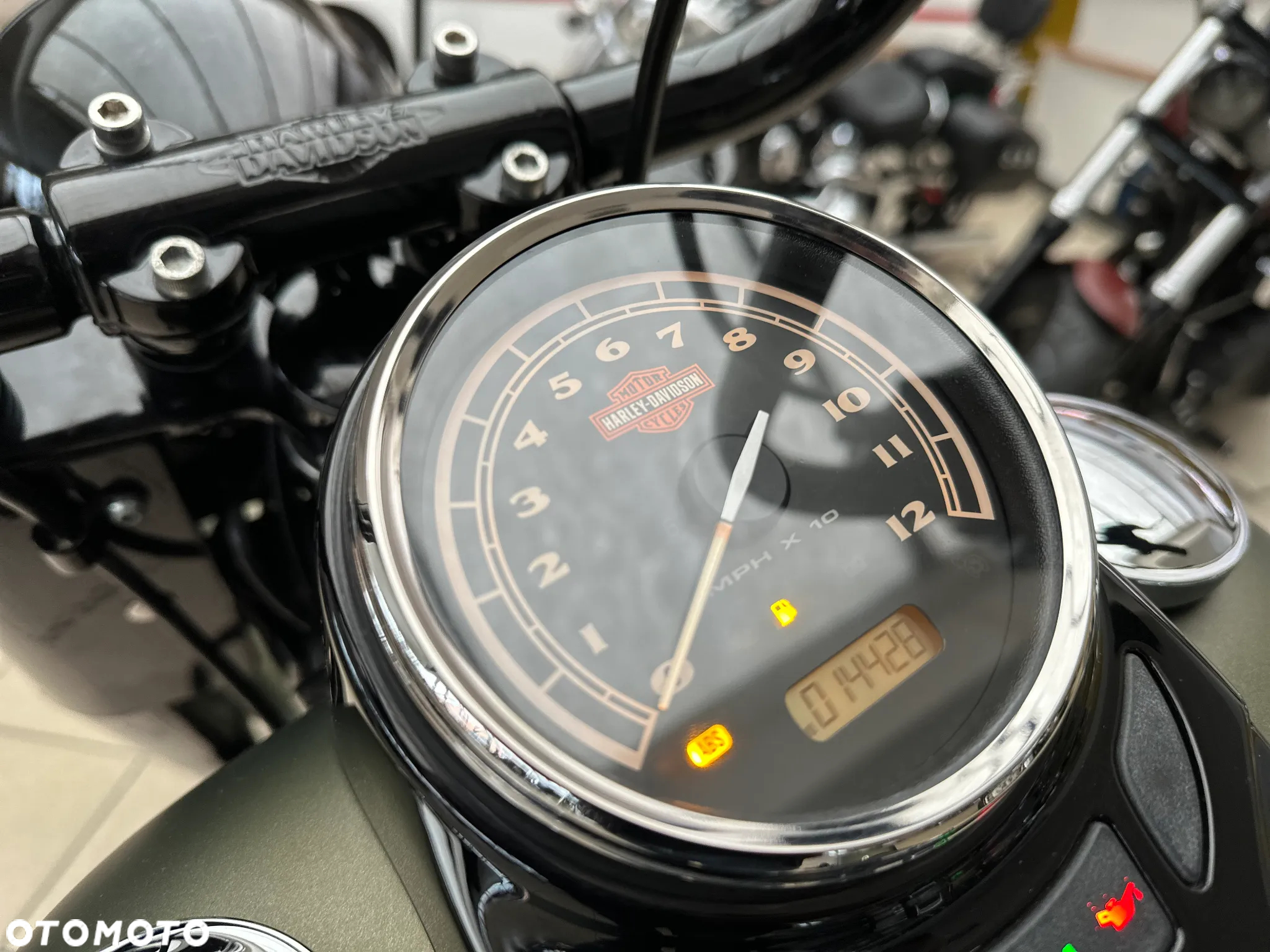 Harley-Davidson Softail Slim - 34