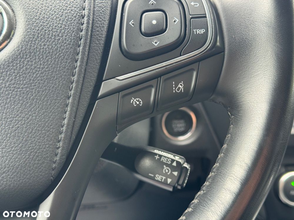 Toyota Avensis Touring Sports 1.8 Edition S+ - 22