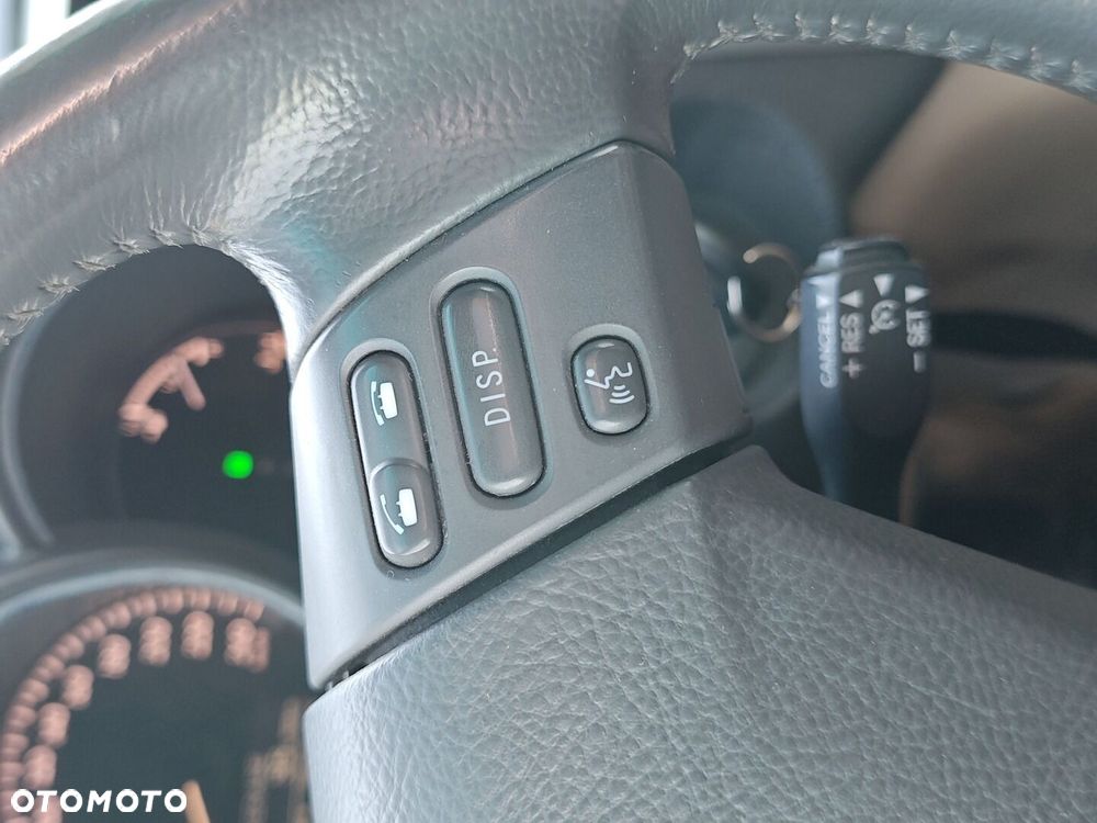 Lexus RX - 9