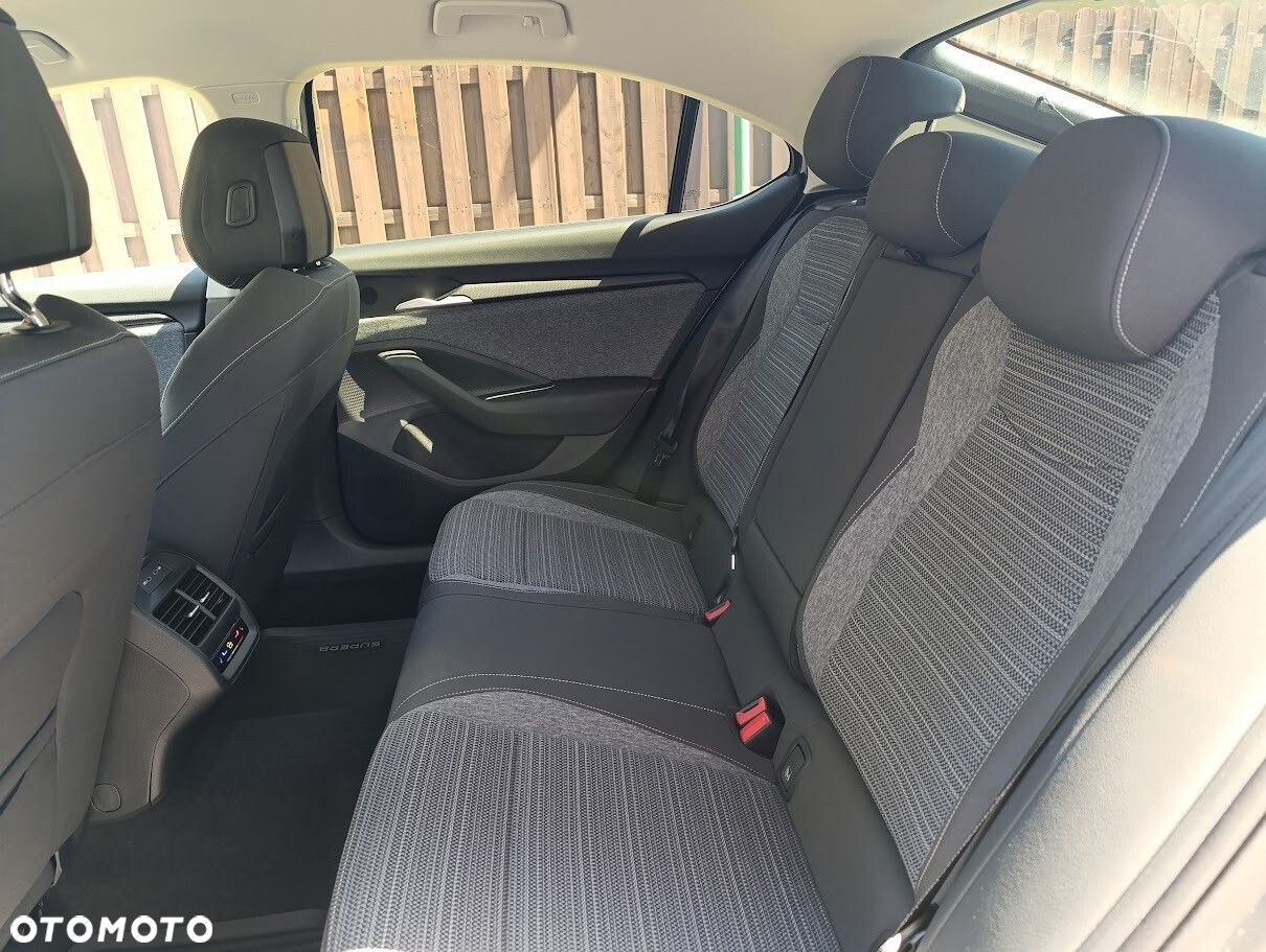 Skoda Superb 2.0 TSI 4x4 Selection DSG - 10