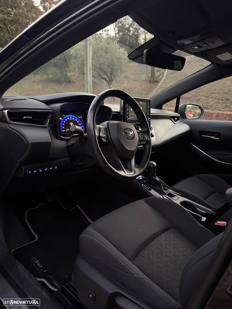 Toyota Corolla - 5