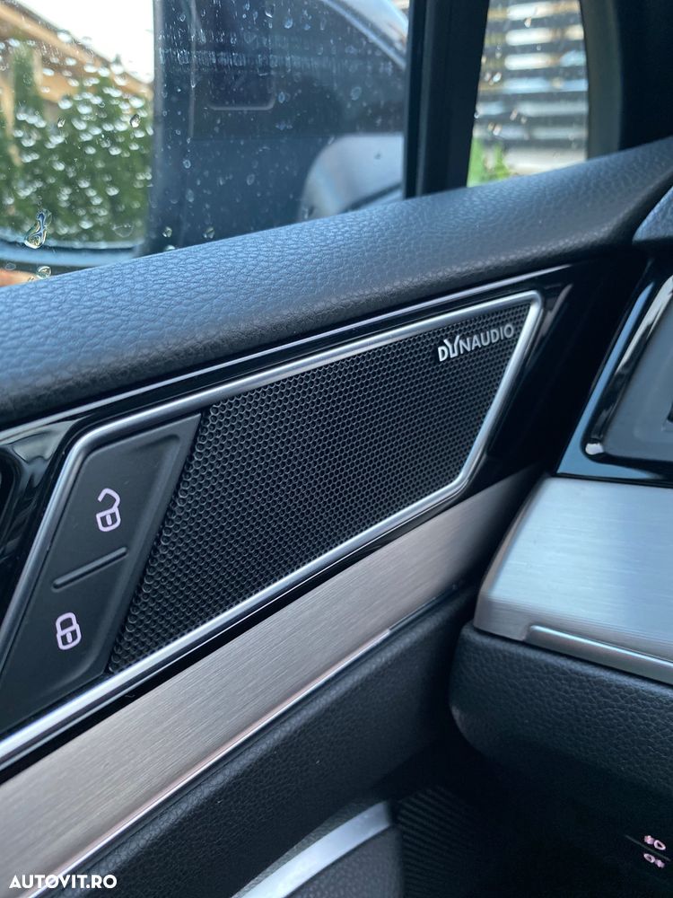 Volkswagen Passat - 19