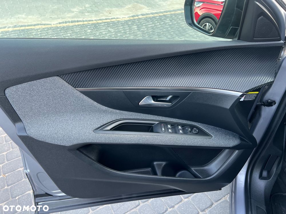 Peugeot 3008 BlueHDi 130 Stop & Start EAT8 Allure Business-Paket - 17