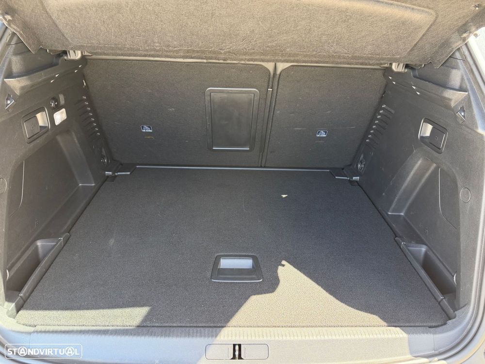 Peugeot 3008 1.5 BlueHDi GT Line EAT8 - 40