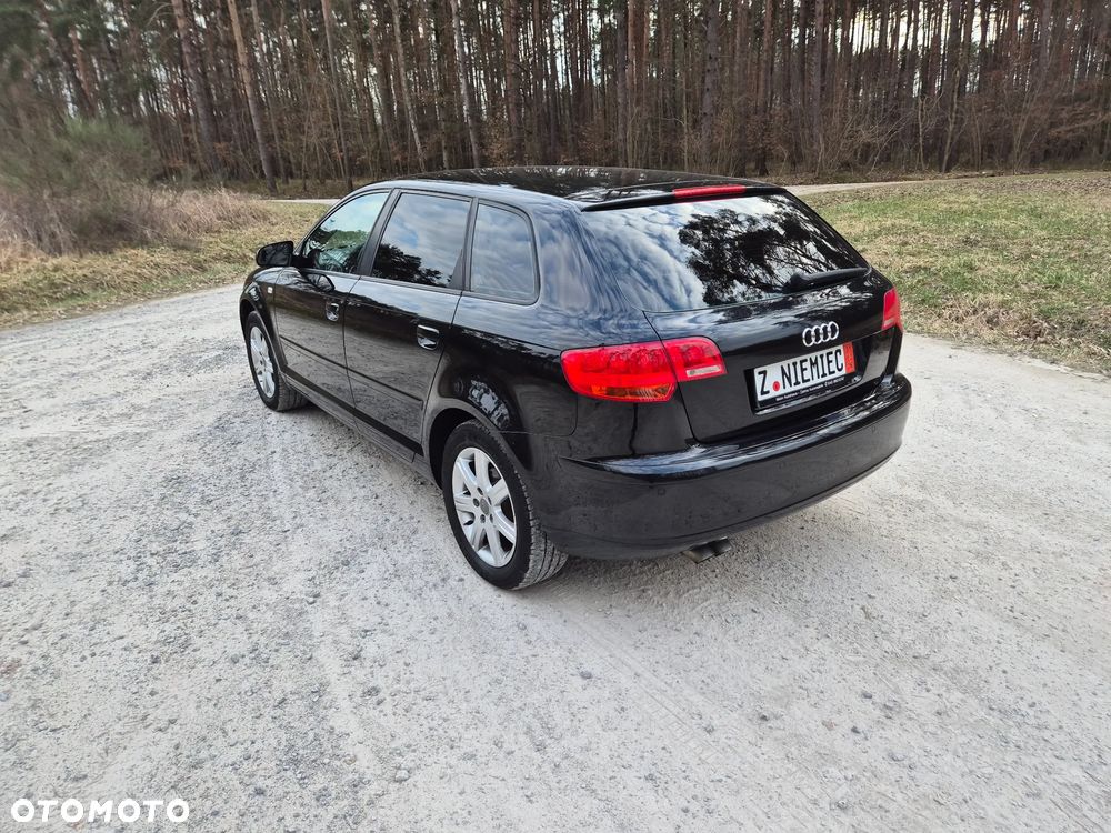 Audi A3 Sportback 2.0 TDI DPF Ambition - 17