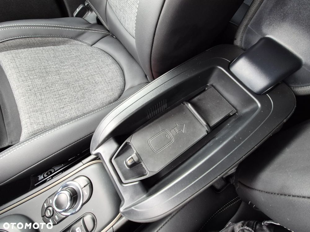 MINI Countryman Cooper Untamed Edition - 20