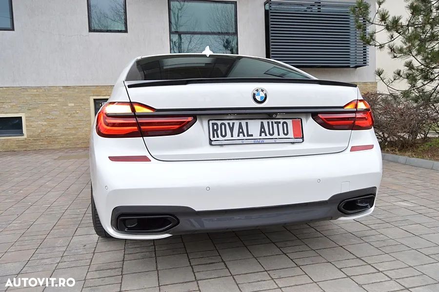BMW Seria 7 - 15