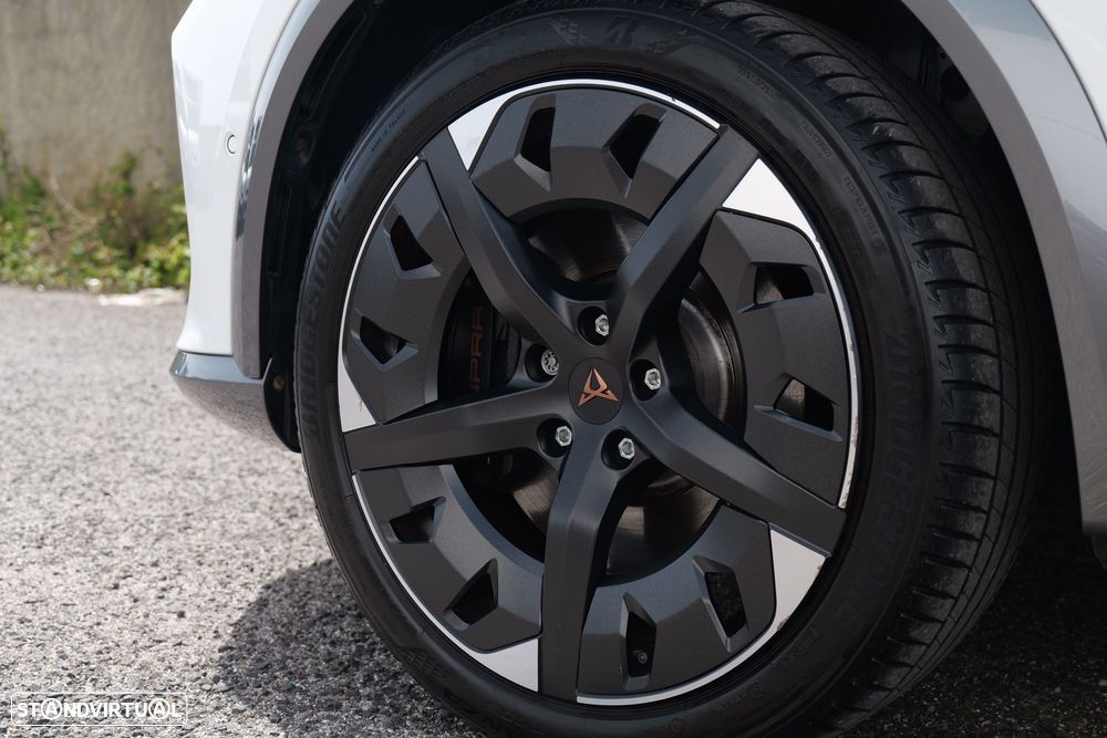 Cupra Formentor VZ 1.4 e-Hybrid DSG Priority - 9