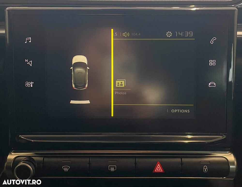 Citroën C3 1.2 PureTech BVM Shine - 9