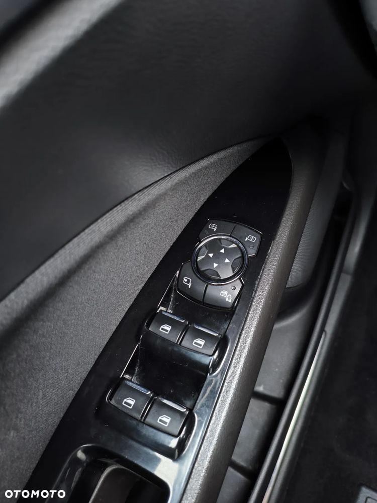 Ford Mondeo 1.5 EcoBoost Titanium - 14