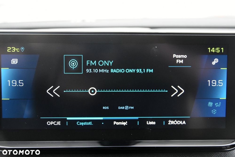 Peugeot 3008 1.6 PureTech HYbrid GT Line S&S EAT8 - 39