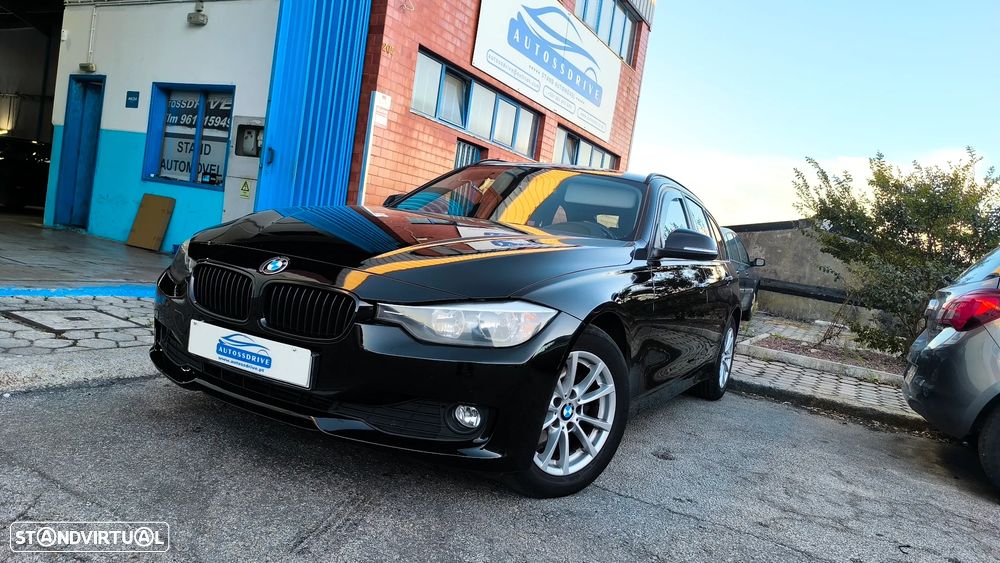 BMW 318 d Auto Line Luxury - 3
