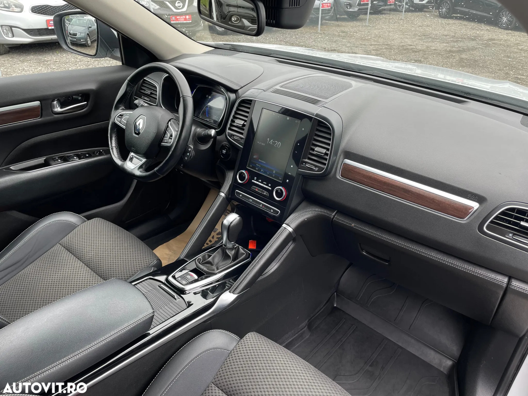 Renault Koleos ENERGY dCi 175 X-tronic 4WD INTENS - 25