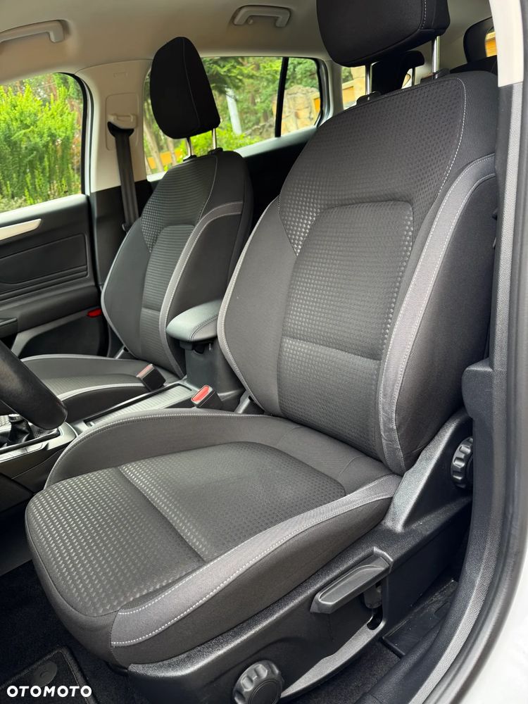 Ford Focus 1.5 EcoBlue Connected - 12