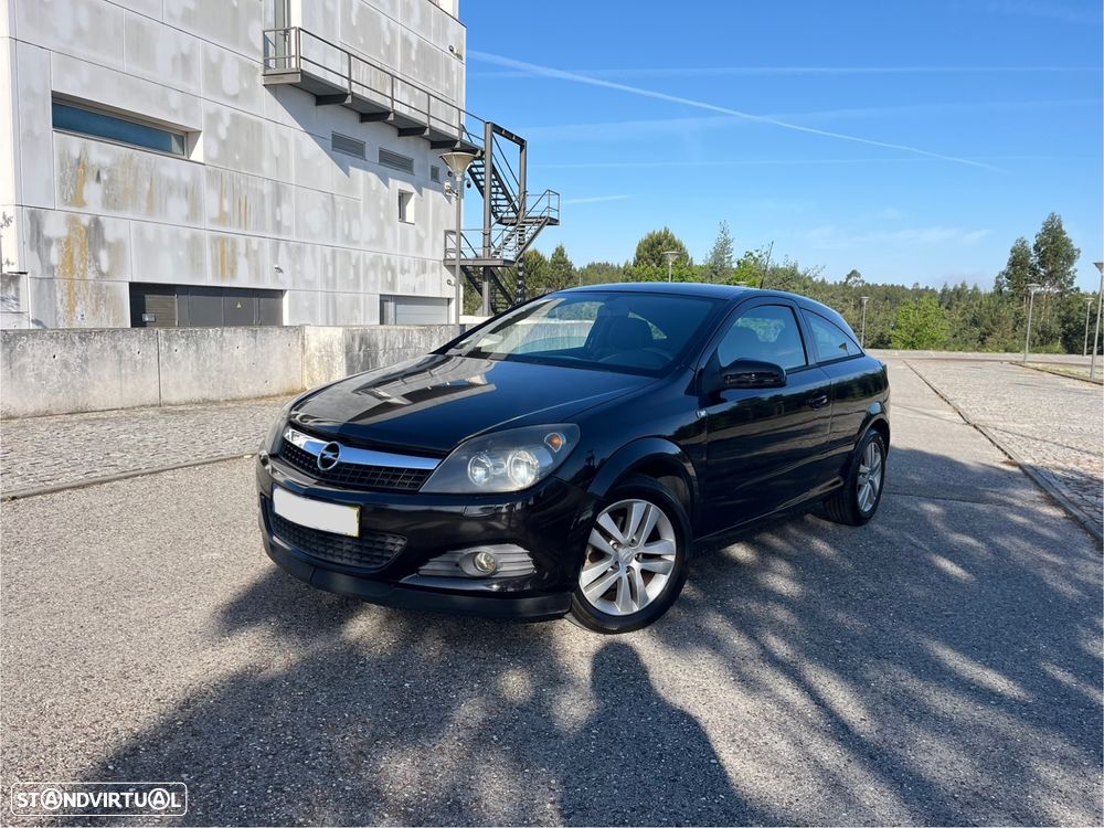 Opel Astra GTC 1.7 CDTI ecoFLEX - 1