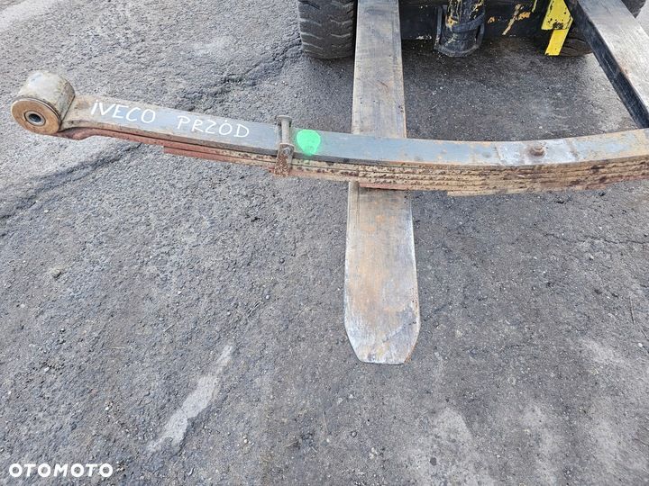 RESOR PRZEDNI PRZÓD 6 PIÓR 7 cm 169 cm IVECO EUROCARGO FELGI 17,5 - 2