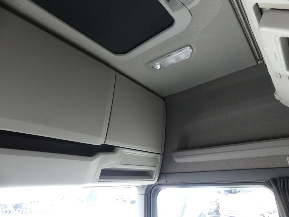 Scania R450 / EURO 6 BEZ EGR / RETARDER / STANDARD / AUTOMAT / - 38