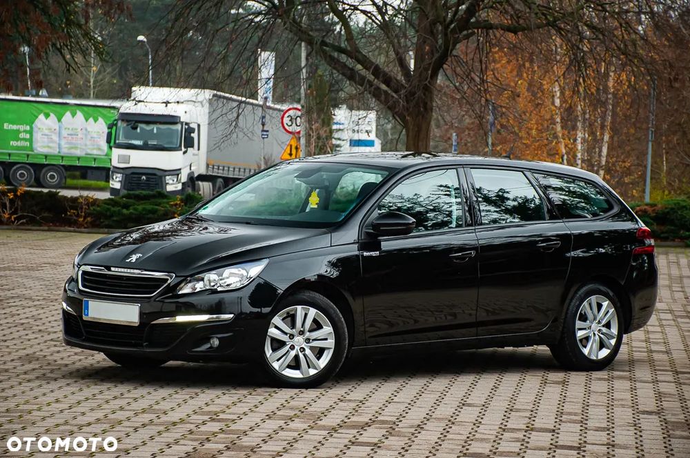 Peugeot 308 BlueHDi 150 Automatik Stop & Start Allure - 31