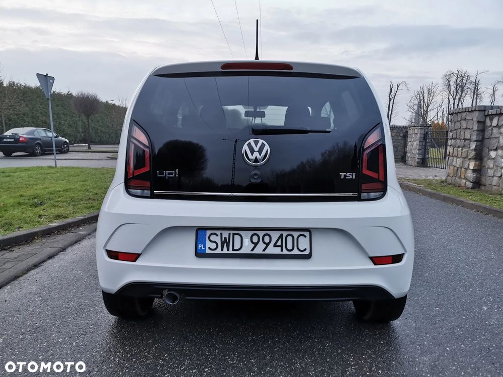 Volkswagen up! TSI (BlueMotion Technology) move - 6