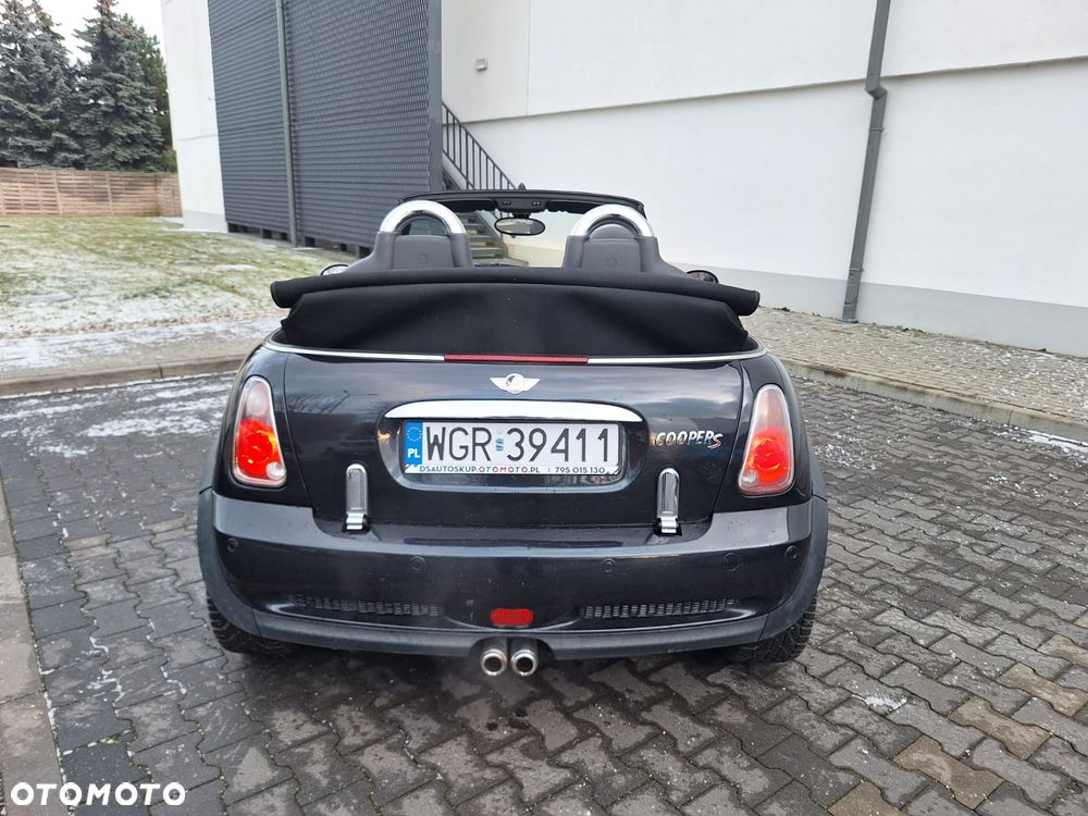 MINI Cooper S Sidewalk - 20