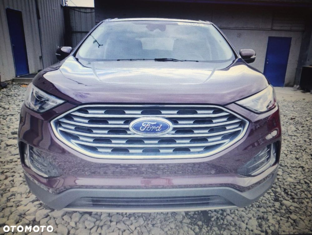 Ford Edge - 1