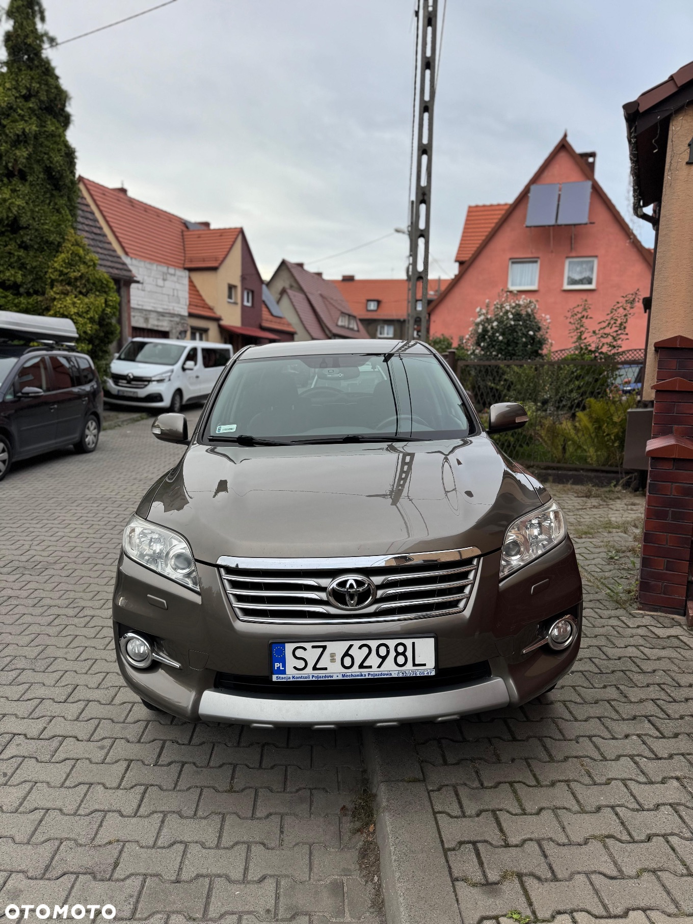 Toyota RAV4 - 4
