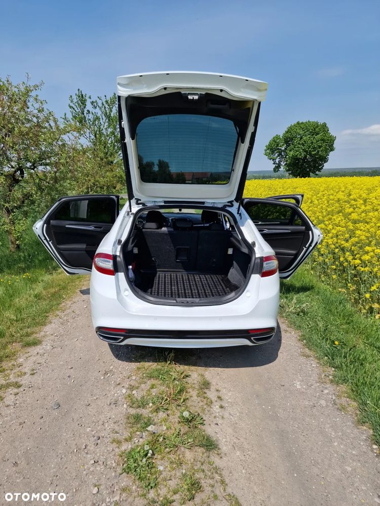 Ford Mondeo 2.0 TDCi Titanium PowerShift - 12