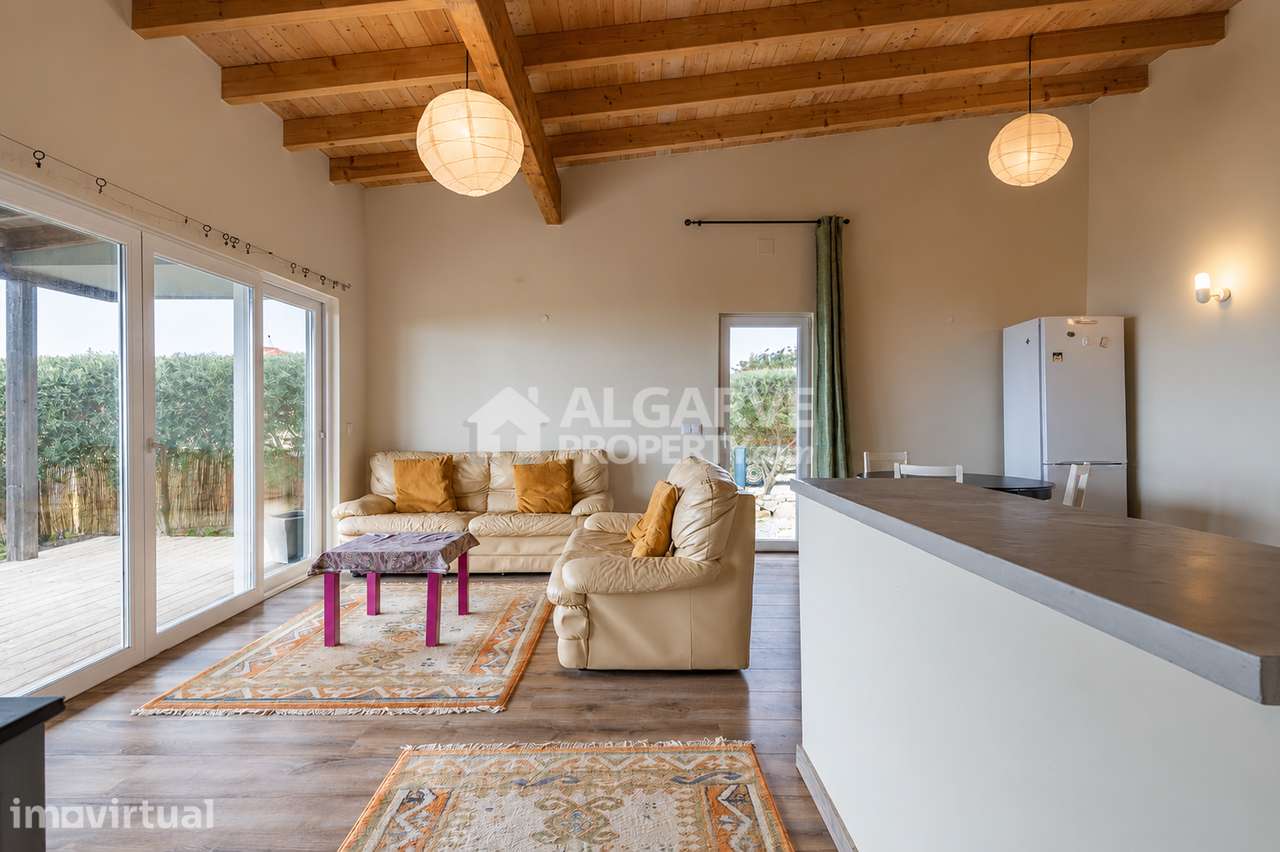 Moradia com Vistas Panorâmicas e Terreno em Estoi - Grande imagem: 3/36